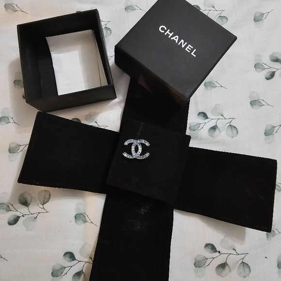 Chanel CC baguette Blue Earring - Only 1 - Picture 2 of 2